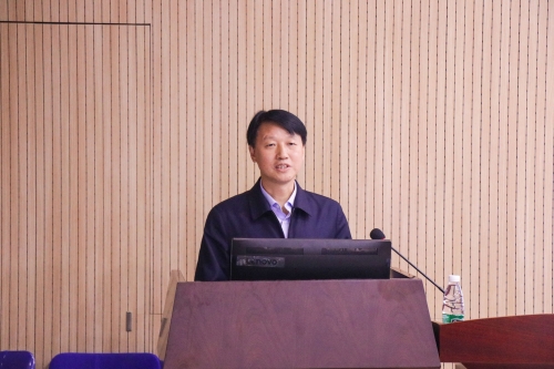 李金发讲话