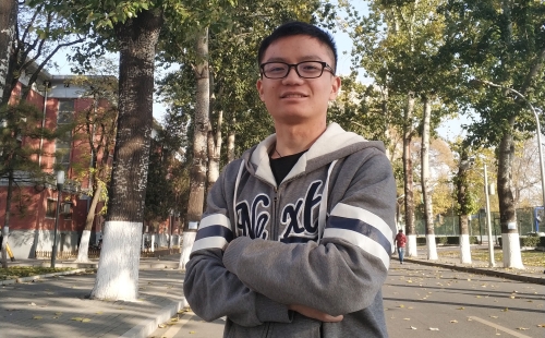 1.地学院 +体育标兵 +刘存旭