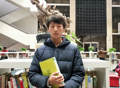 7.经济管理学院+文艺标兵+安炫俊